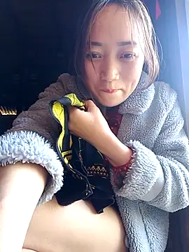 Zhan99999 online show from February 15, 8:35 am