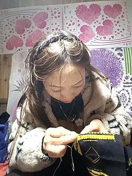 Zhan99999 online show from March 5, 7:05 am