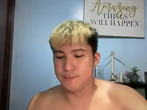 Snapshot of lovely_jay chatting on May 22, 6:22 am lovely jay online show from May 22, 6:22 am