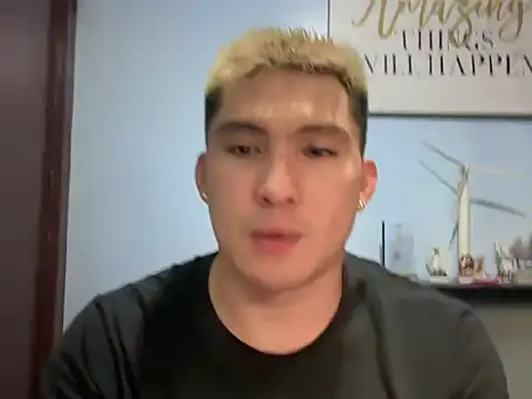 lovely jay online show from March 11, 6:35 pm