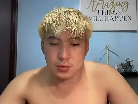 Snapshot of lovely_jay chatting on June 9, 8:21 pm lovely jay online show from June 9, 8:21 pm