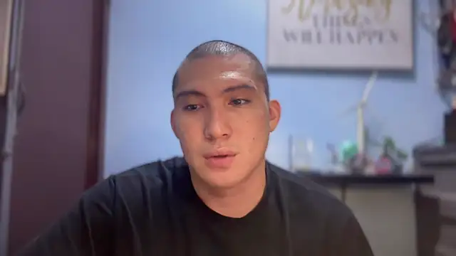 Snapshot of lovely_jay chatting on November 19, 6:57 am lovely jay online show from November 19, 6:57 am