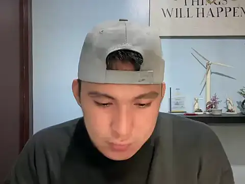 lovely jay online show from February 8, 7:17 am