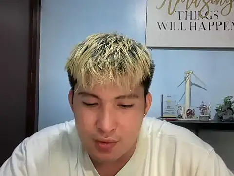 Snapshot of lovely_jay chatting on May 20, 5:54 pm lovely jay online show from May 20, 5:54 pm
