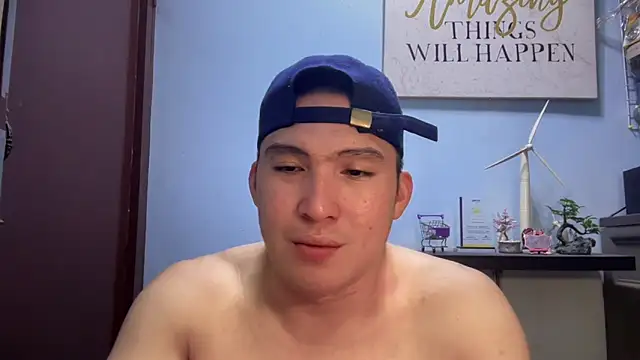 lovely jay online show from December 19, 4:31 pm