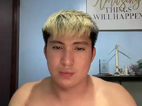 Snapshot of lovely_jay chatting on May 29, 3:18 pm lovely jay online show from May 29, 3:18 pm