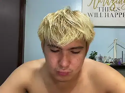 lovely jay online show from June 18, 9:36 am