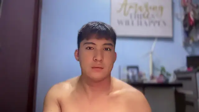 Snapshot of lovely_jay chatting on November 13, 5:44 am lovely jay online show from November 13, 5:44 am