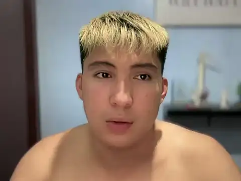 Snapshot of lovely_jay chatting on May 5, 6:00 pm lovely jay online show from May 5, 6:00 pm