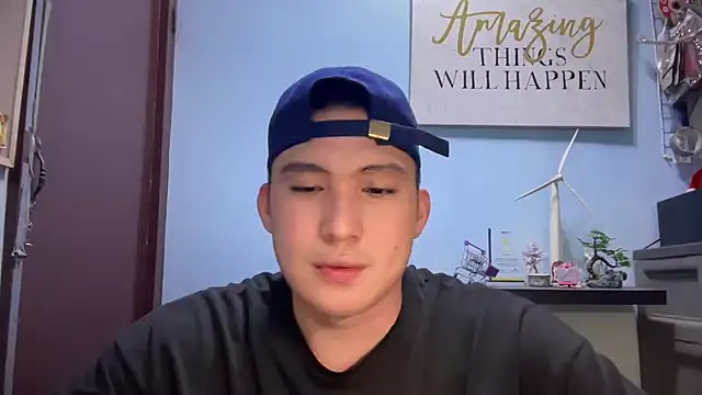 Snapshot of lovely_jay chatting on December 18, 8:41 am lovely jay online show from December 18, 8:41 am