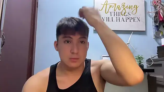 Snapshot of lovely_jay chatting on November 8, 7:39 pm lovely jay online show from November 8, 7:39 pm