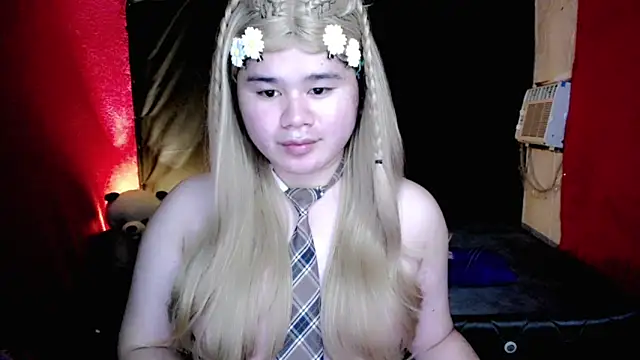 skinnygirl 69 online show from April 23, 9:05 pm