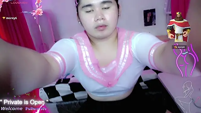 skinnygirl 69 online show from May 16, 5:23 pm
