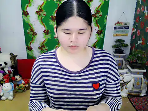 skinnygirl 69 online show from December 5, 5:00 pm