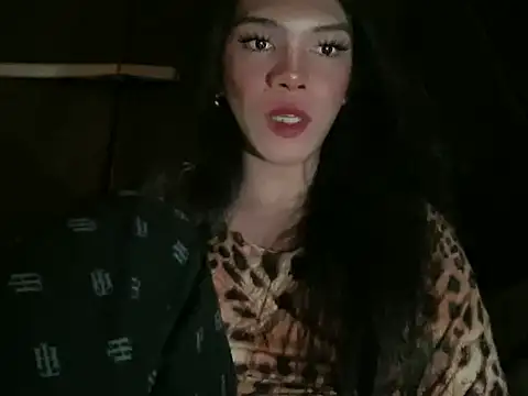 Misselliefayexxx online show from March 19, 11:16 pm