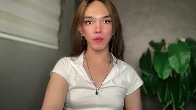 Misselliefayexxx online show from January 12, 1:01 am