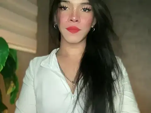 Misselliefayexxx online show from March 11, 1:38 pm