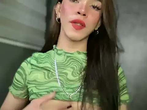 Misselliefayexxx online show from February 22, 9:38 pm