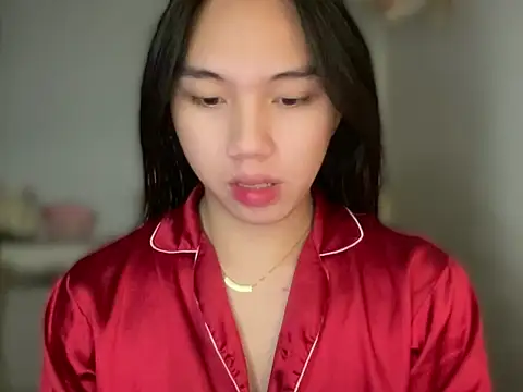 kat mire online show from February 5, 10:00 am