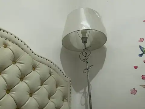 kat mire online show from February 8, 11:30 am