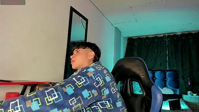 Jostin18 online show from April 17, 4:48 am