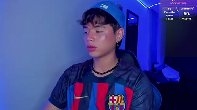 Snapshot of Jostin18 chatting on November 5, 12:41 pm Jostin18 online show from November 5, 12:41 pm