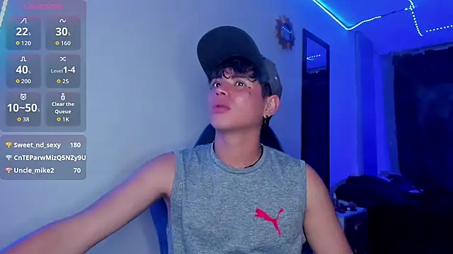 Snapshot of Jostin18 chatting on November 7, 5:06 pm Jostin18 online show from November 7, 5:06 pm