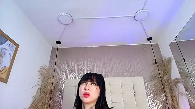 FGLuna online show from December 16, 2:43 pm