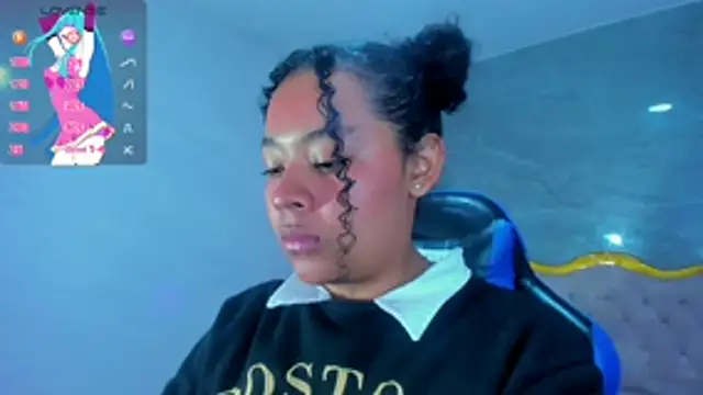 risada temptation s online show from November 6, 8:13 pm