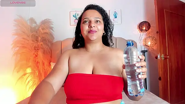 Snapshot of _aithanaa_ chatting on September 13, 6:52 pm aithanaa online show from September 13, 6:52 pm