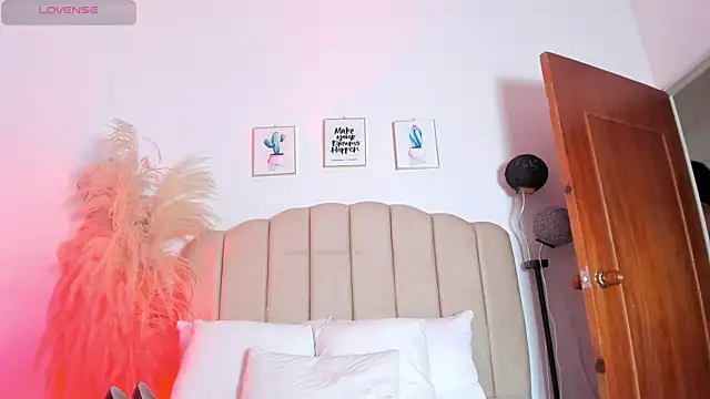  aithanaa  online show from October 30, 8:28 pm