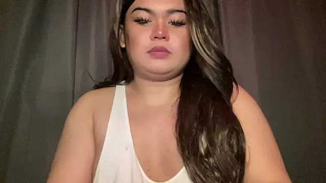 Snapshot of RedHead_Thalia chatting on February 20, 10:12 pm RedHead Thalia online show from February 20, 10:12 pm
