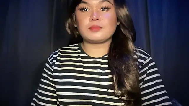 RedHead Thalia online show from September 9, 5:22 pm