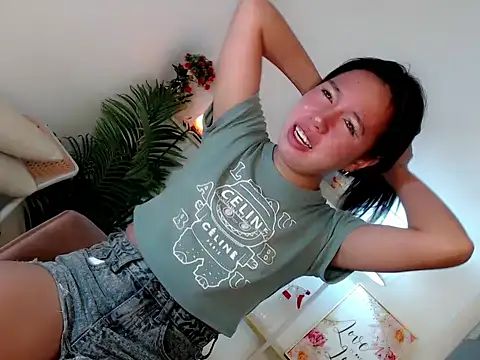 kimbratx online show from May 26, 10:30 pm