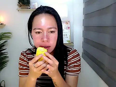 kimbratx online show from November 6, 9:52 pm