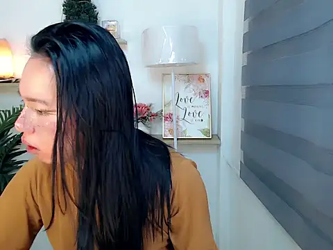 kimbratx online show from November 11, 10:15 pm