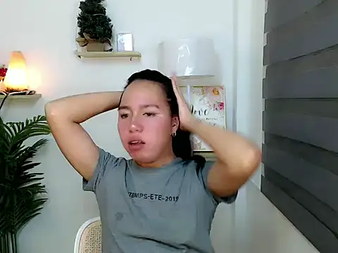 kimbratx online show from November 13, 10:35 pm