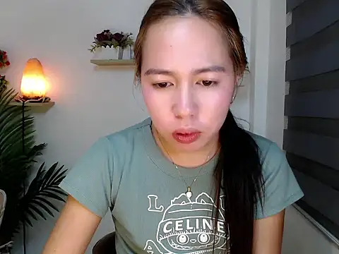 kimbratx online show from April 11, 11:08 pm