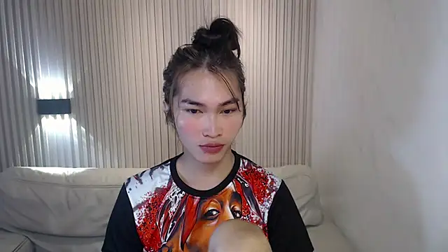 lovelychanel69xx online show from December 17, 12:37 am