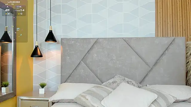 Jade Whisper online show from October 22, 1:27 am