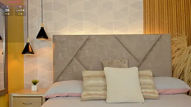 Jade Whisper online show from October 18, 1:29 am