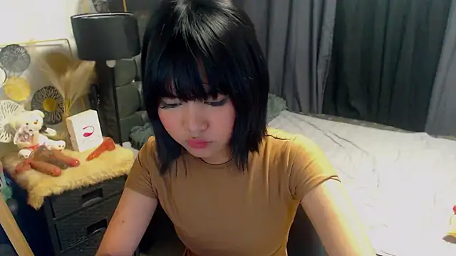 asian babhiegirl online show from January 18, 6:00 pm