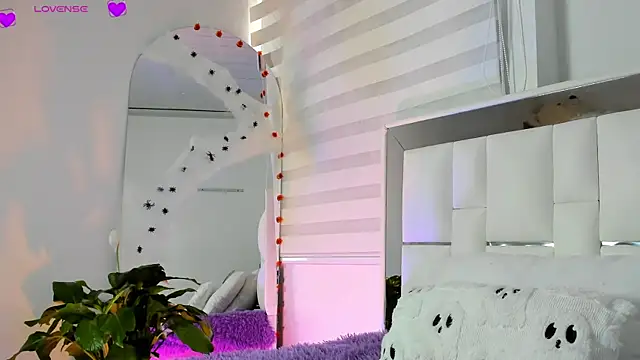 sara goddess01 online show from October 29, 7:02 pm