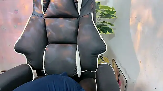 Bino119 online show from February 19, 3:53 pm