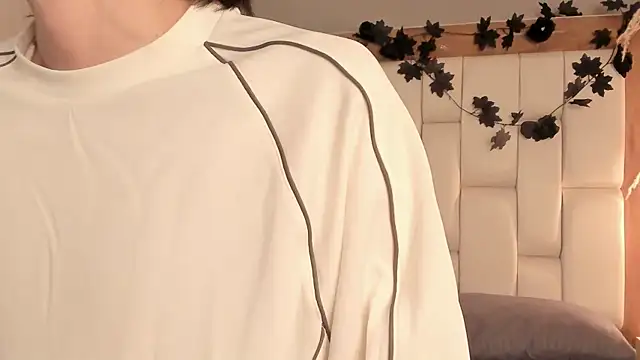 Daphne And Roger online show from December 23, 11:09 am