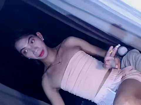 xyourdreamtrans online show from November 4, 11:03 am