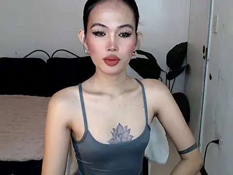 Snapshot of Beautiful_Mistakexxx chatting on November 28, 10:21 pm Beautiful Mistakexxx online show from November 28, 10:21 pm