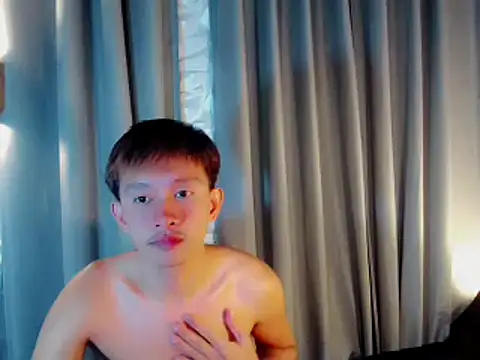 Snapshot of prince_elaijah chatting on October 9, 2:39 pm prince elaijah online show from October 9, 2:39 pm