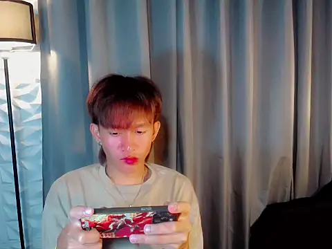 Snapshot of prince_elaijah chatting on September 10, 2:05 pm prince elaijah online show from September 10, 2:05 pm