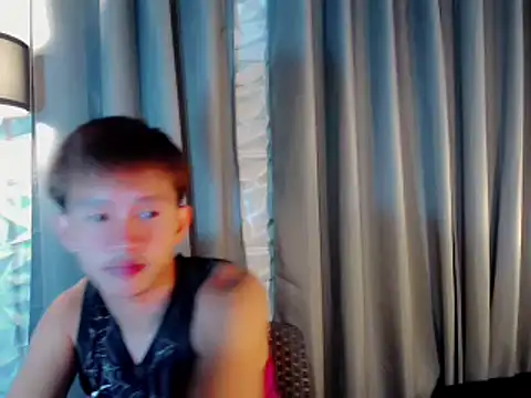 Snapshot of prince_elaijah chatting on October 8, 1:56 pm prince elaijah online show from October 8, 1:56 pm